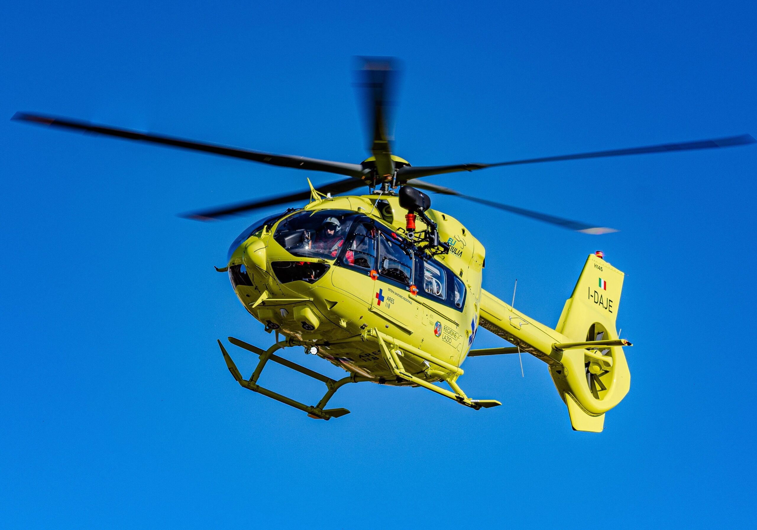 Montagna: precipita davanti al gruppo, un morto in provincia di Sondrio