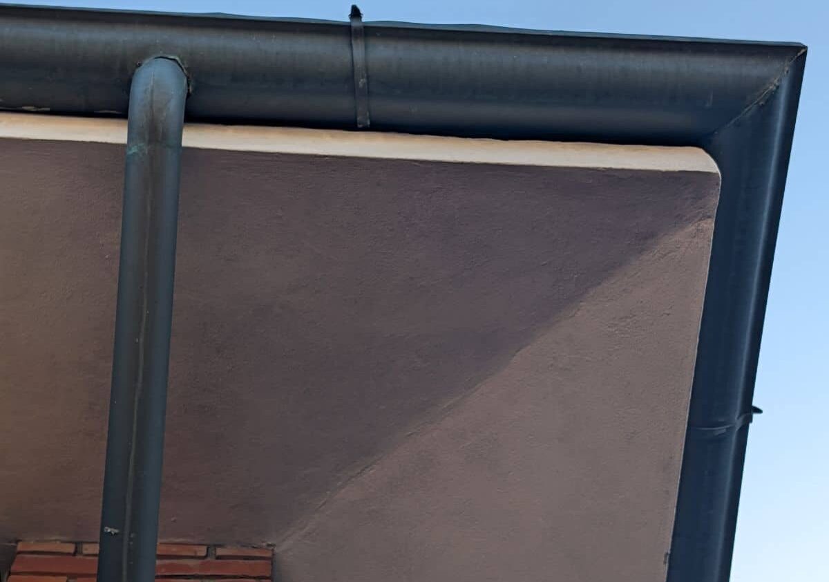 Furti di rame a Magenta: spariscono le grondaie in una zona residenziale. Cresce la preoccupazione tra i residenti