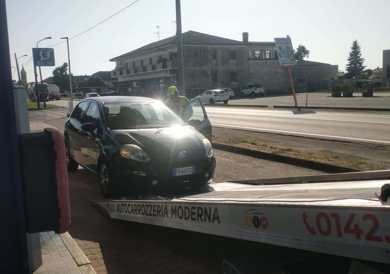 Dalla Liguria a Magenta, rientro da incubo: dopo la solidarietà auto in panne sulla A26 sotto il sole cocente