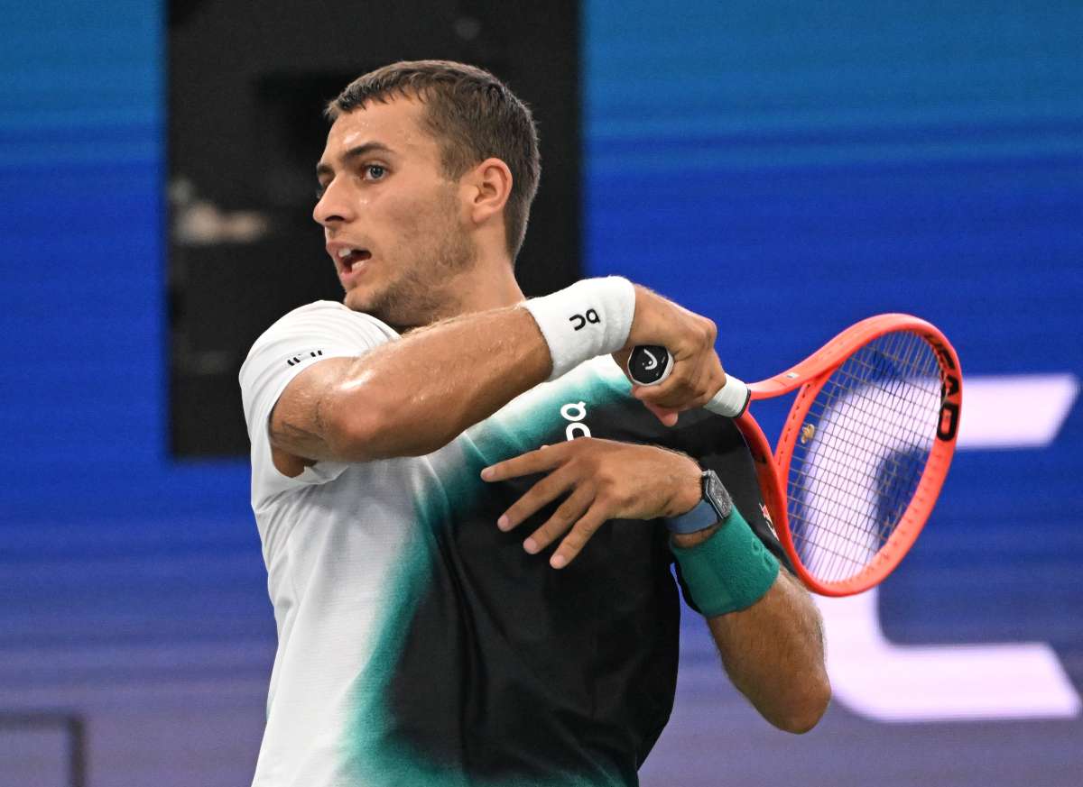 Cobolli rimonta Schoolkate agli Us open, Zverev vince un’altra battaglia