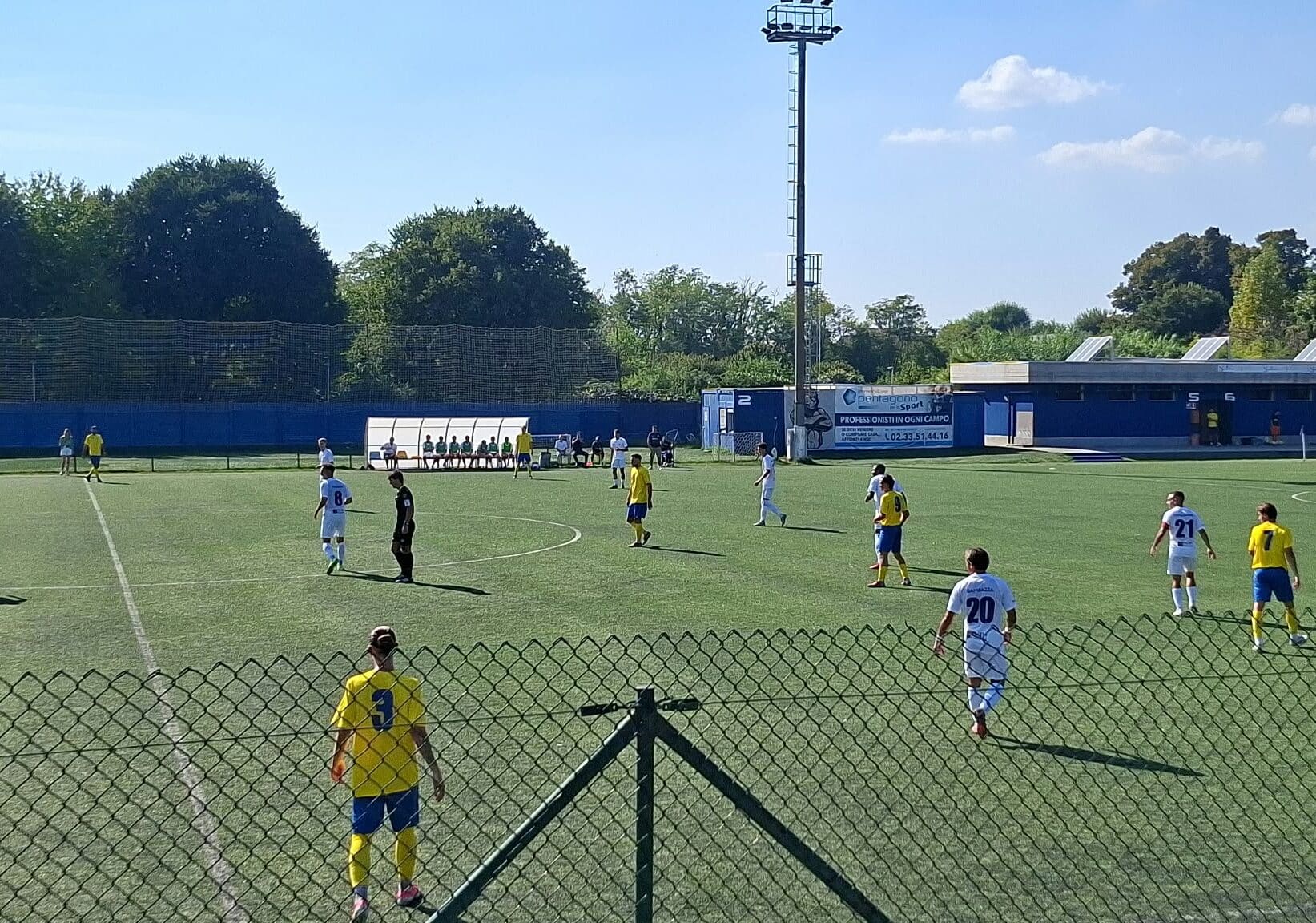 Calcio-Coppa Italia, il Magenta parte bene
