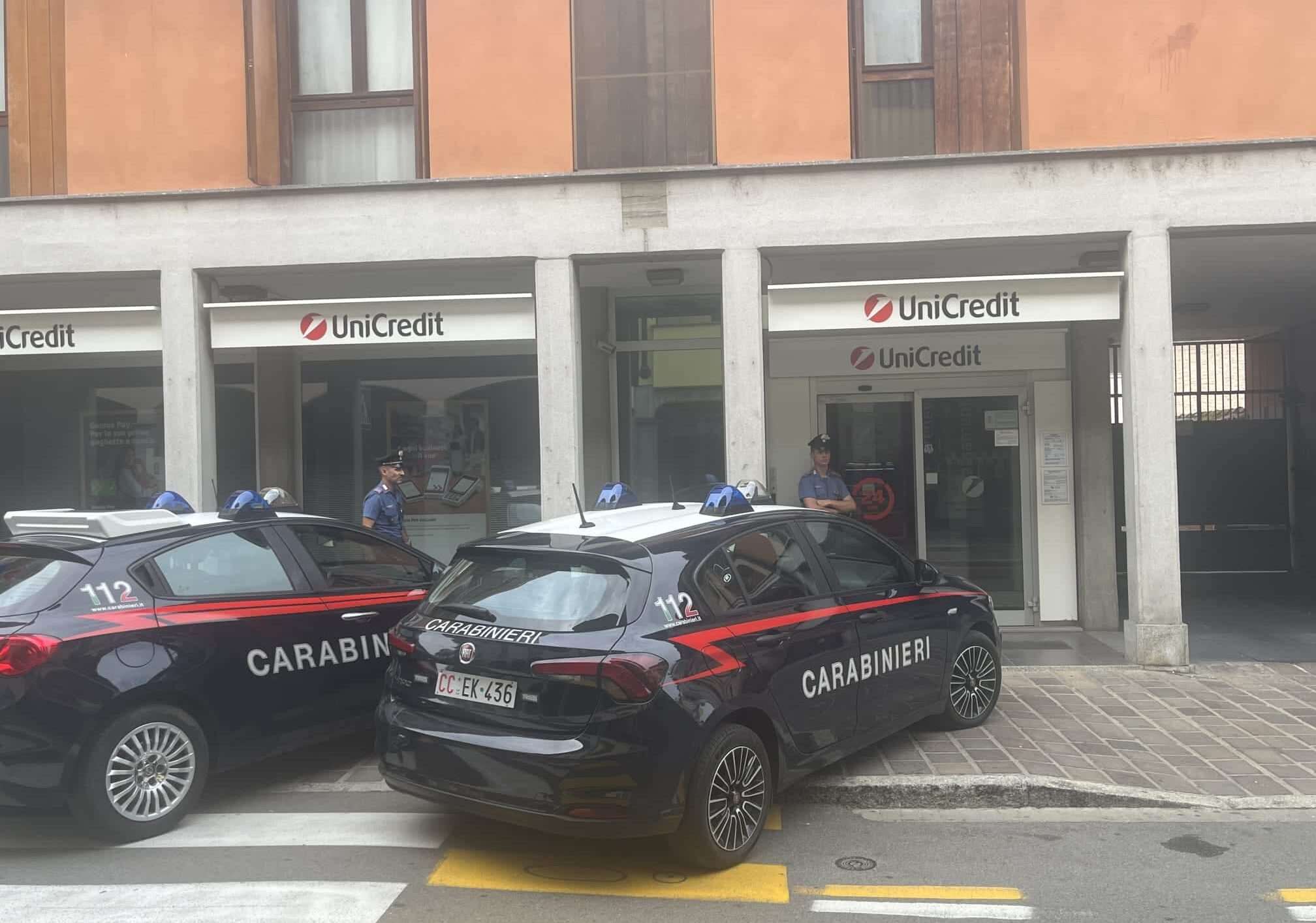 Rapina in banca Unicredit a Sant’Angelo Lodigiano, arrestato 44enne