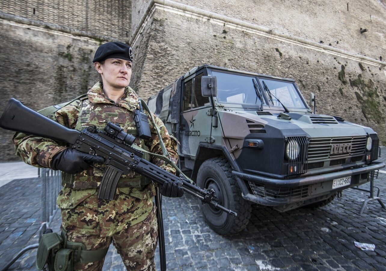Strade sicure: approvata la risoluzione per 3.200 militari in più. Cecchetti: “Grazie Lega!”