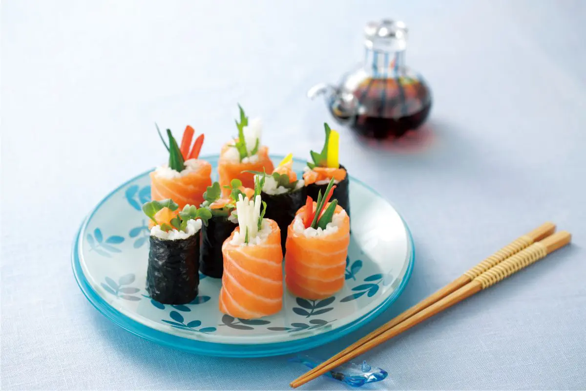 Sushi, dai Millennials alla Gen Z: il salmone norvegese resta protagonista