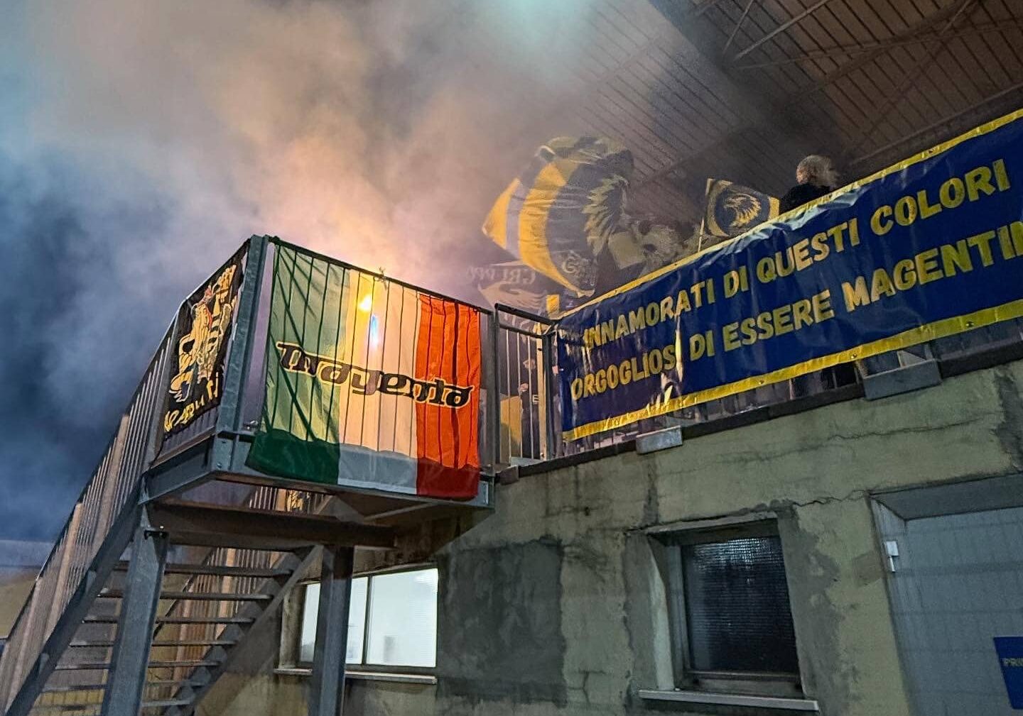 Calcio, Eccellenza. Il Magenta contro la capolista Rhodense