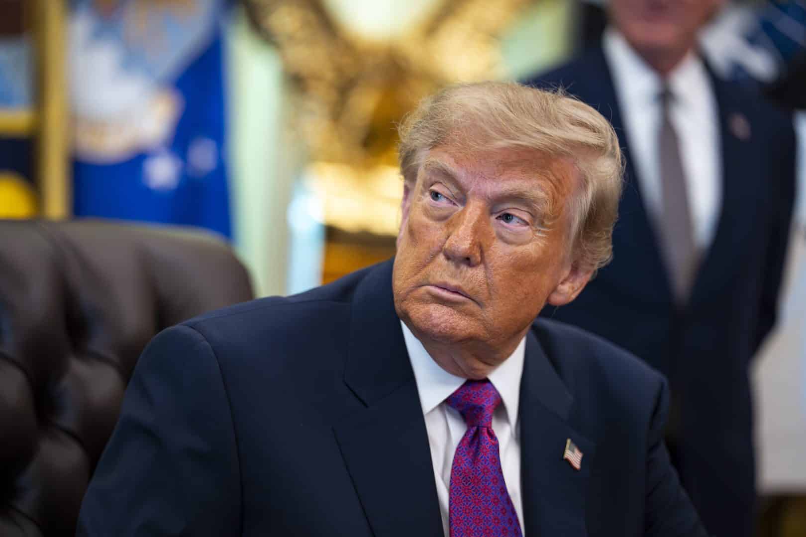 Trump “Discussioni produttive con l’Iran, non attaccheremo prima delle elezioni di midterm”