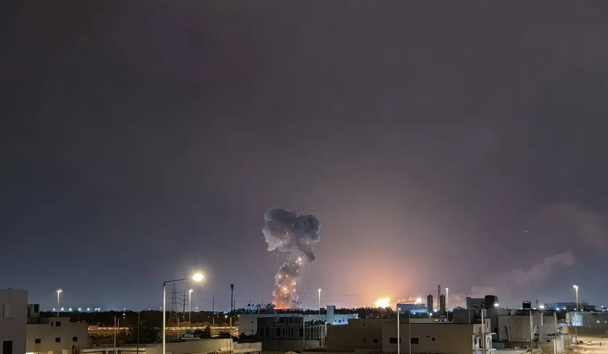Nuovo attacco all’aeroporto di Riad in Arabia Saudita, un morto e 11 feriti