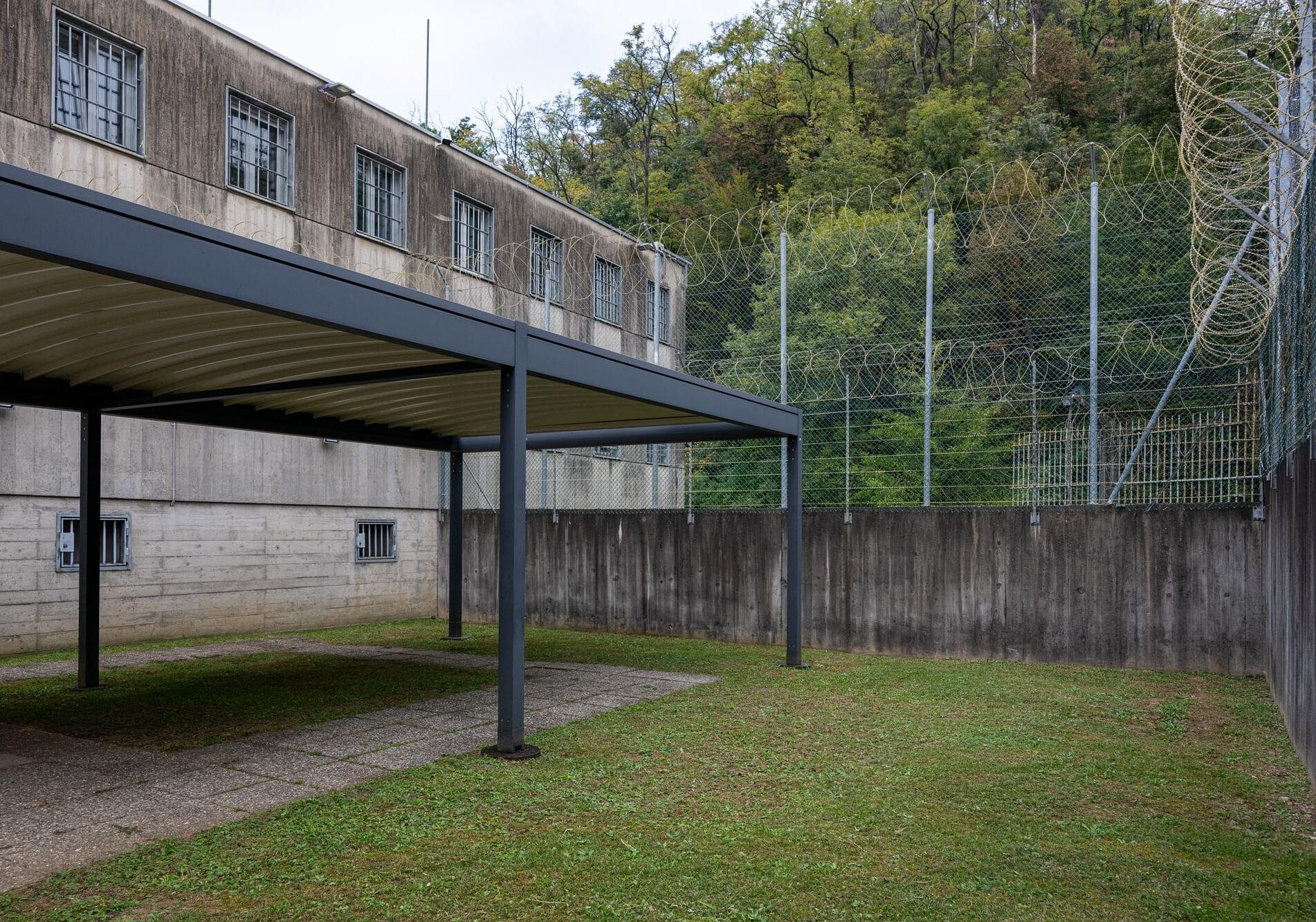 Carceri, Ticino: la nuova sezione femminile del Penitenziario cantonale La Stampa