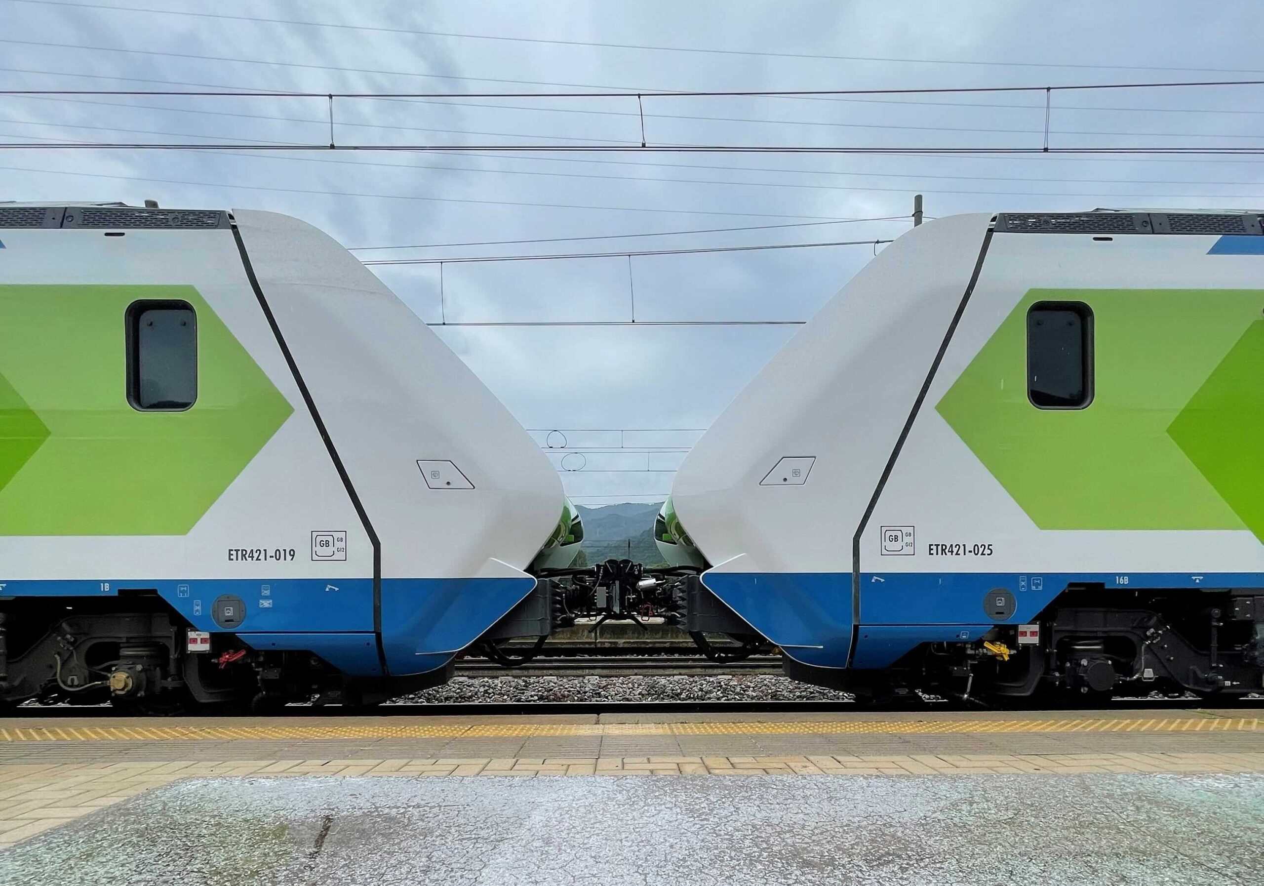 Trenord: Caravaggio viaggia in doppia composizione sulla Milano Mortara