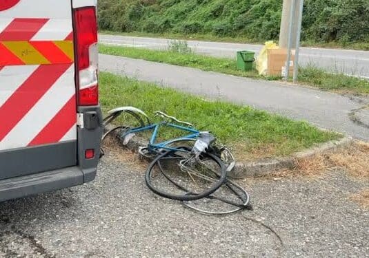Cerro Maggiore,  l’incidente di ieri: ciclista investito da un furgone e morto sul colpo